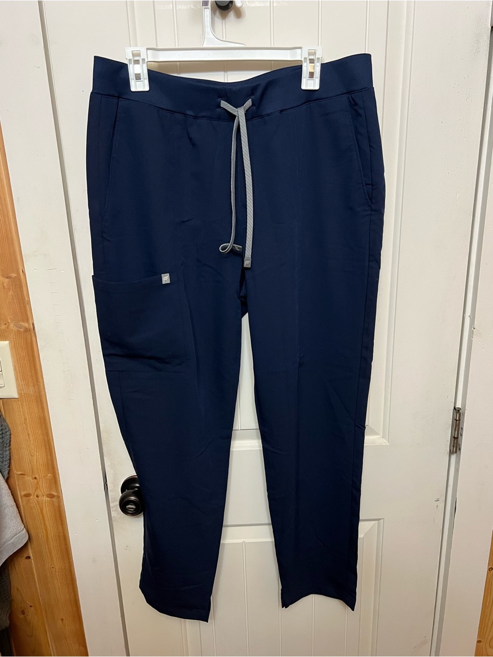Women’s Navy Drawstring Yoga Waist Band Scrub Pants